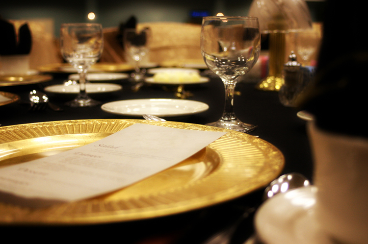 3.31 rs-fancydinnersetting 447854 26351710