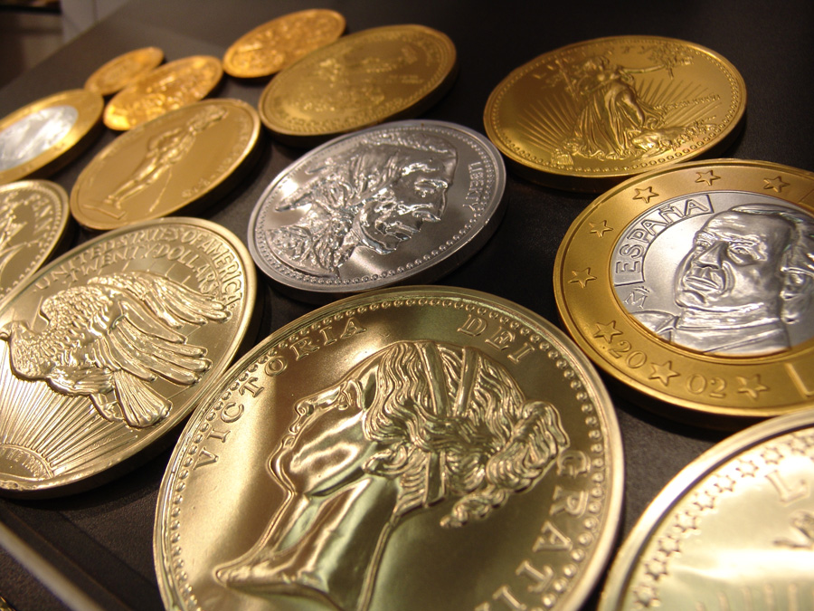 8.18 rs-chocolatecoins 1254408 94405713