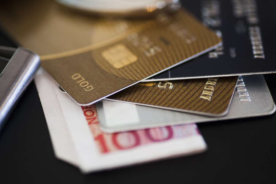 14.1 rs-creditcards 1439332 56419973